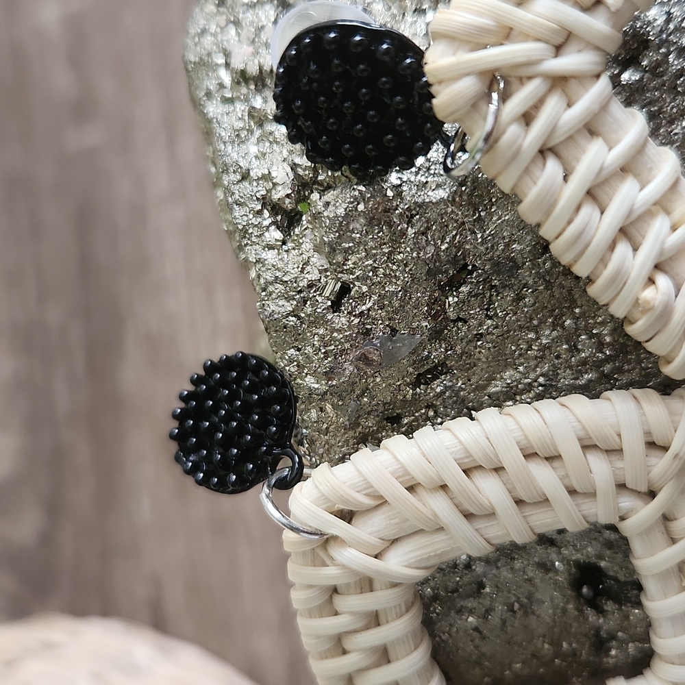 Chic Tassel and Rattan Boho Statement Earrings - Picture 5 of 6